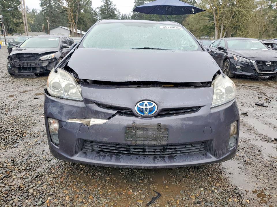 2011 Toyota Prius two