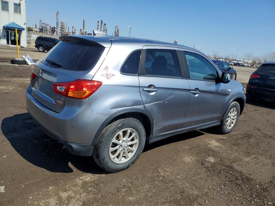 2017 Mitsubishi Rvr se