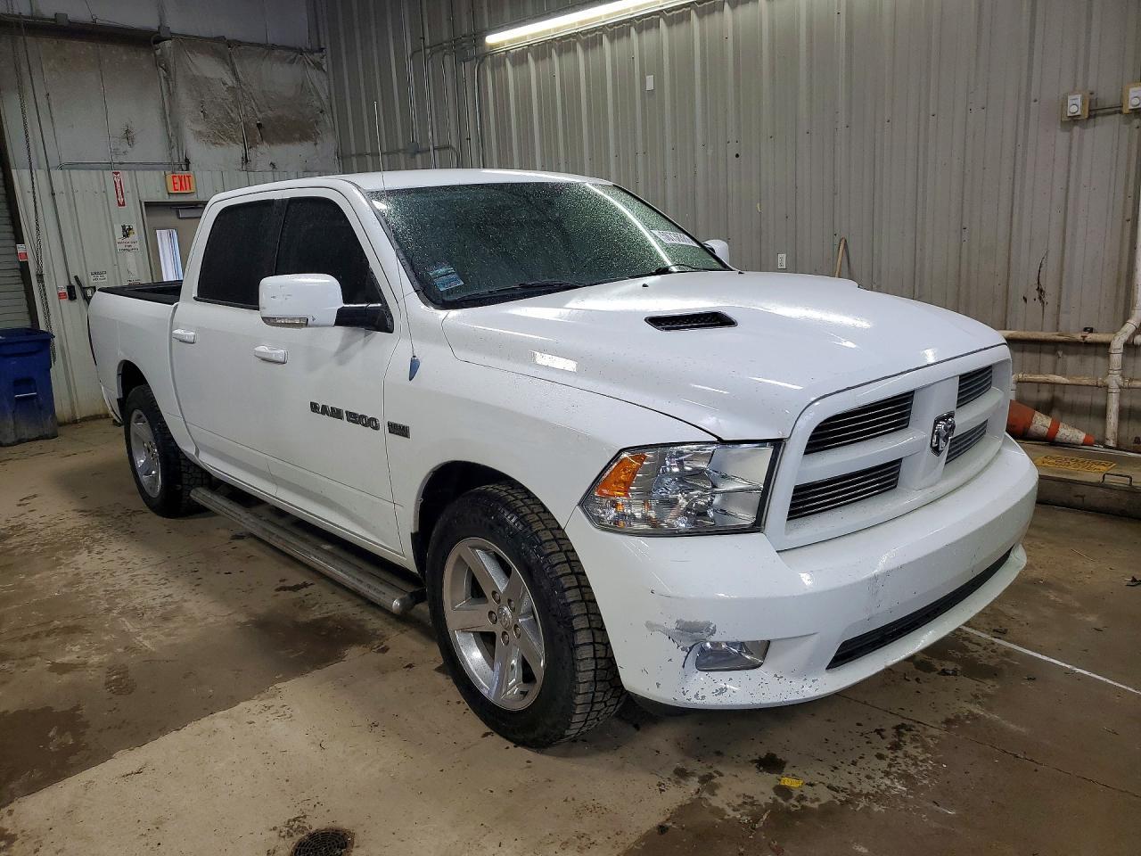 2012 Dodge RAM 1500 Sport