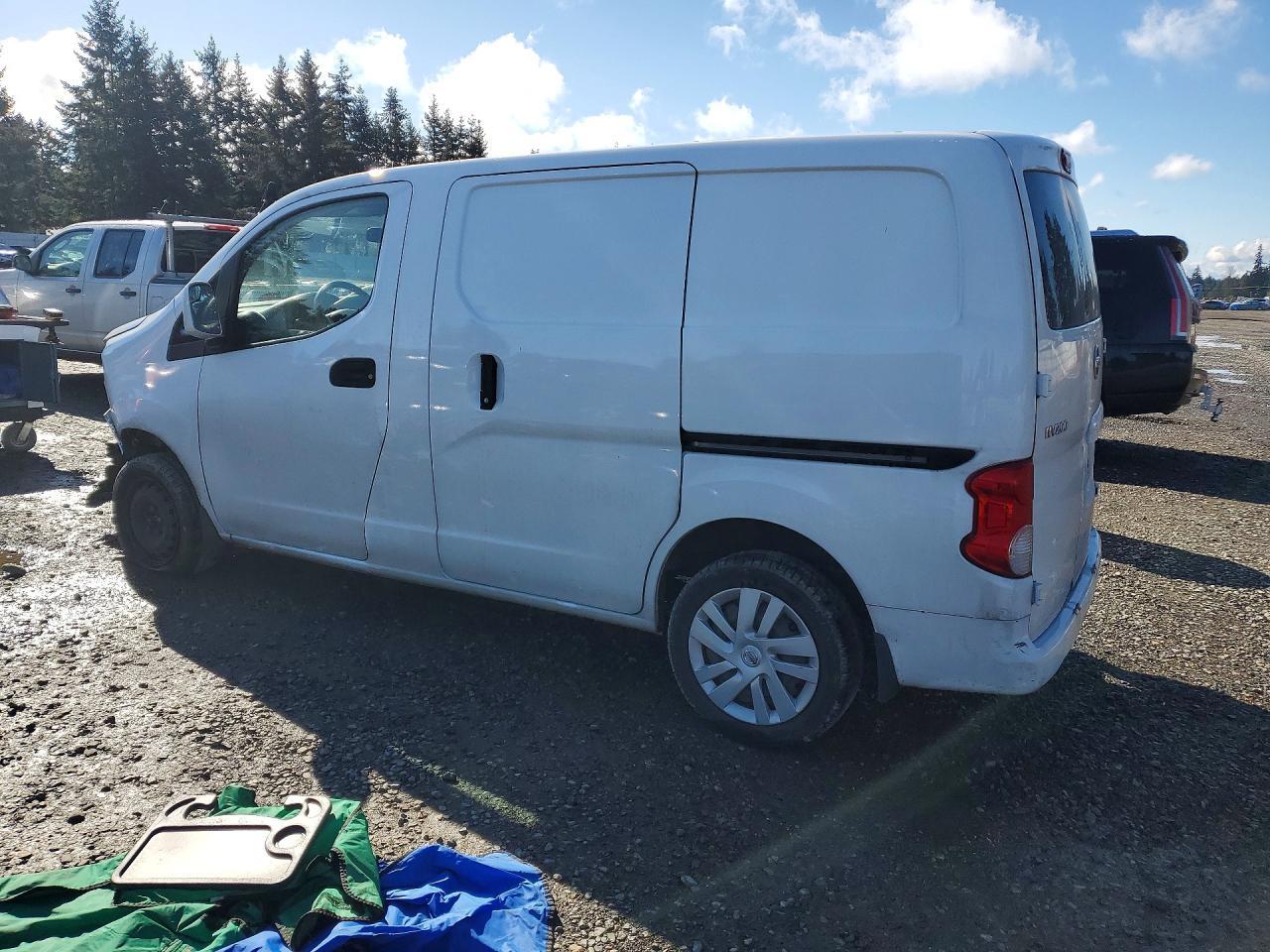 2020 Nissan NV200 SV