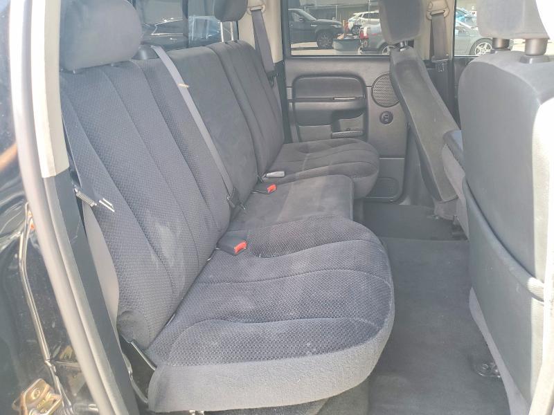 2004 Dodge RAM 1500 ST