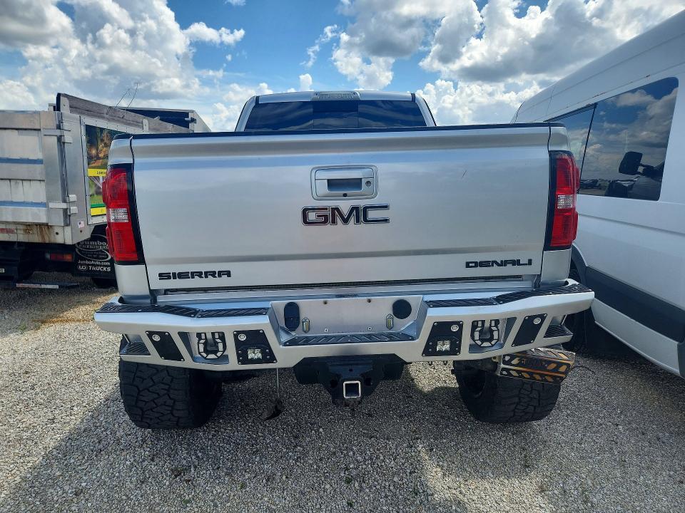 2018 GMC Sierra K2500 Denali