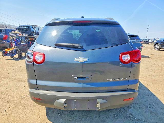 2011 Chevrolet Traverse lt