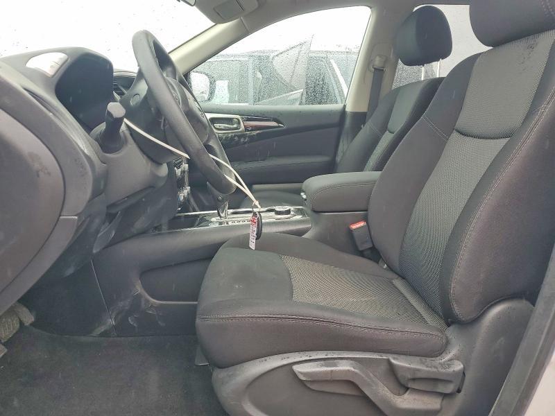 2017 Nissan Pathfinder s