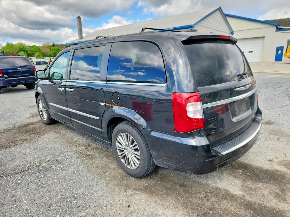 2014 Chrysler Town & Country Touring l