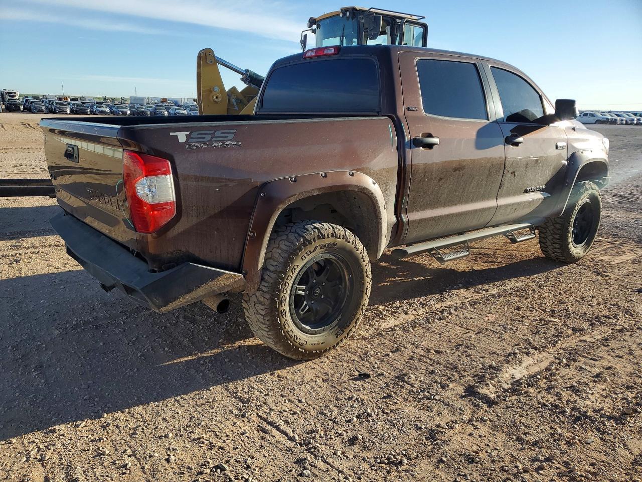 2017 Toyota Tundra SR5