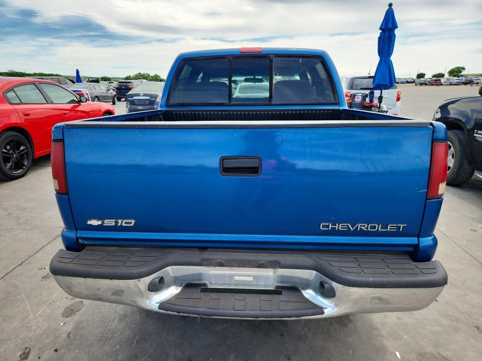 2001 Chevrolet S Truck S10