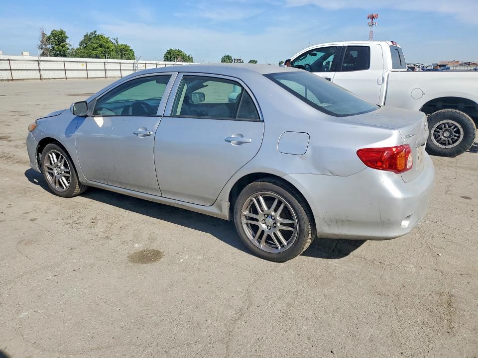 2010 Toyota Corolla le