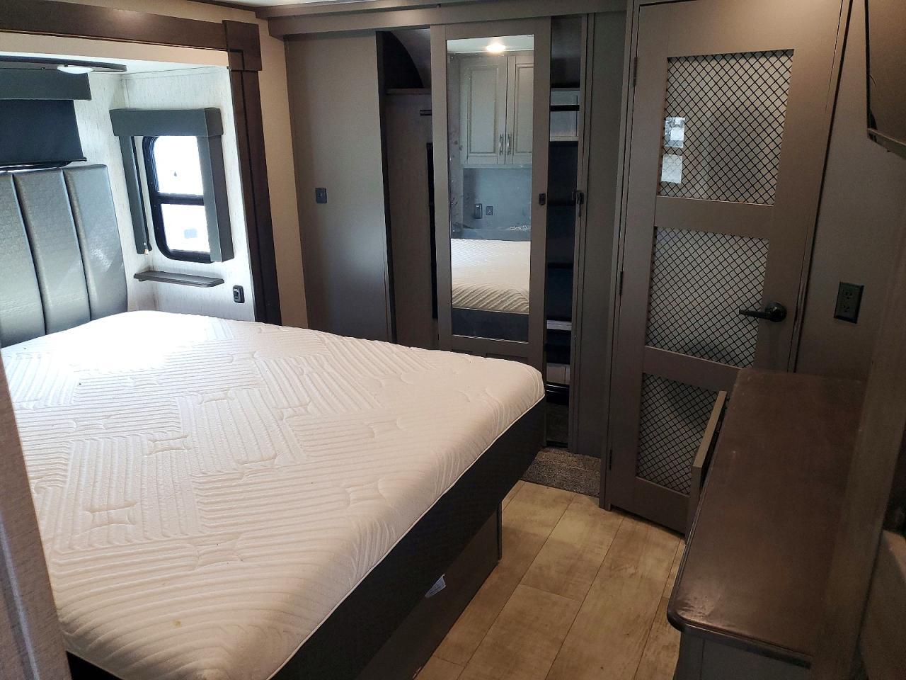 2021 Grand Design Momentum Camper