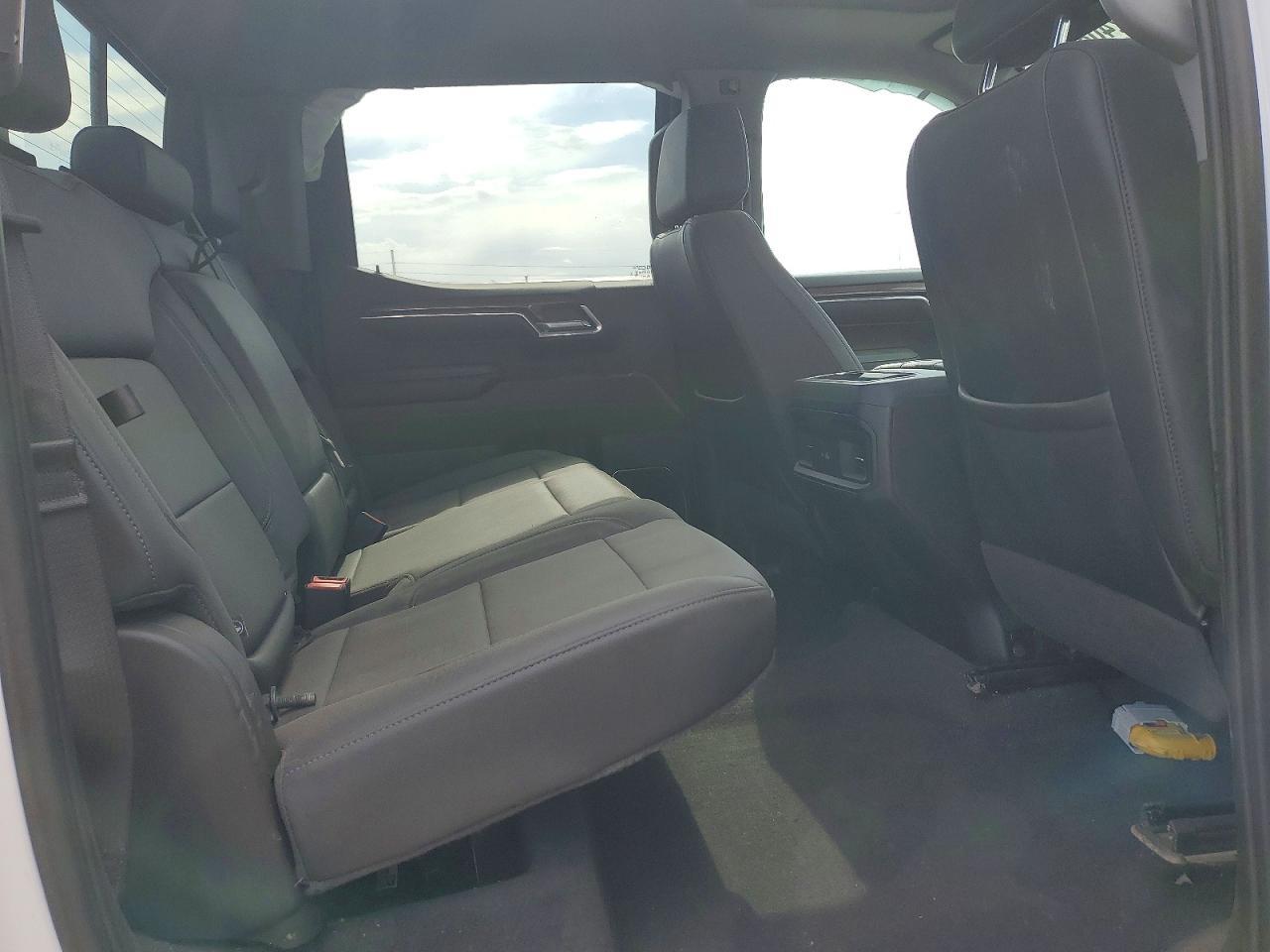 2024 Chevrolet Silverado K1500 RST