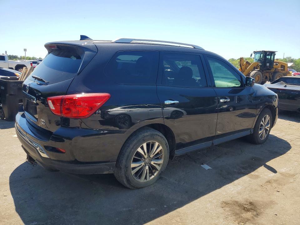2019 Nissan Pathfinder sv