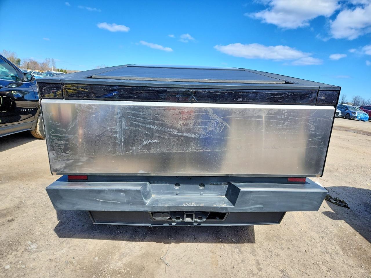 2025 Tesla Cybertruck