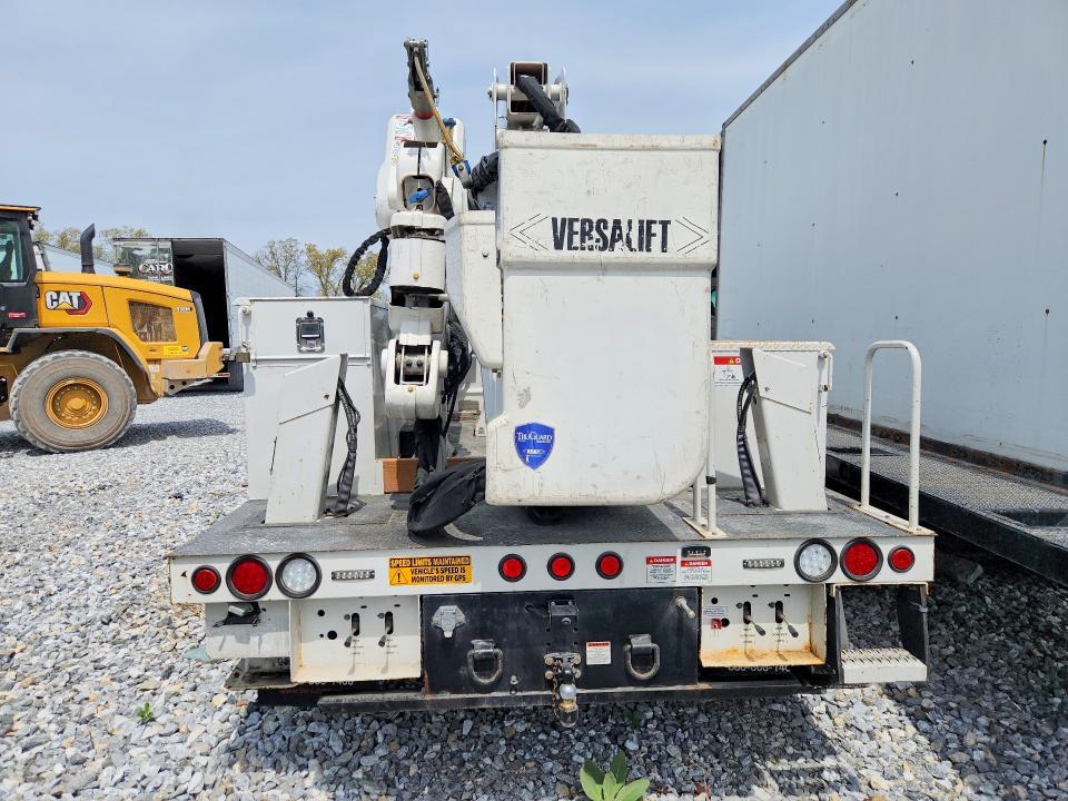 2021 Ford F550 Super Duty Bucket Truck