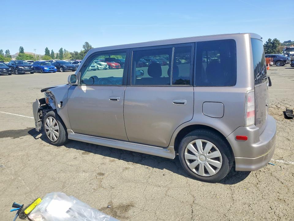 2005 Scion XB