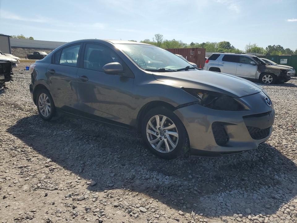2013 Mazda 3 I