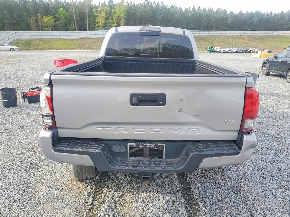 2018 Toyota Tacoma TRD Sport