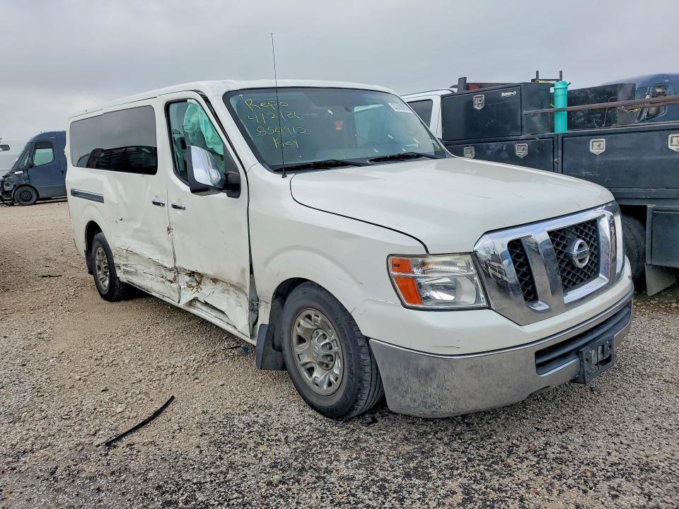 2016 Nissan NV 3500 HD SV