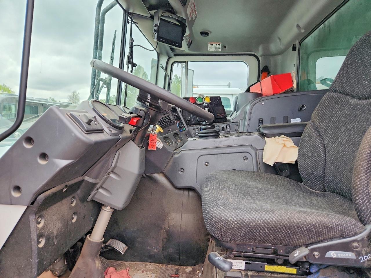 2025 Mack Terrapro Refuse Truck