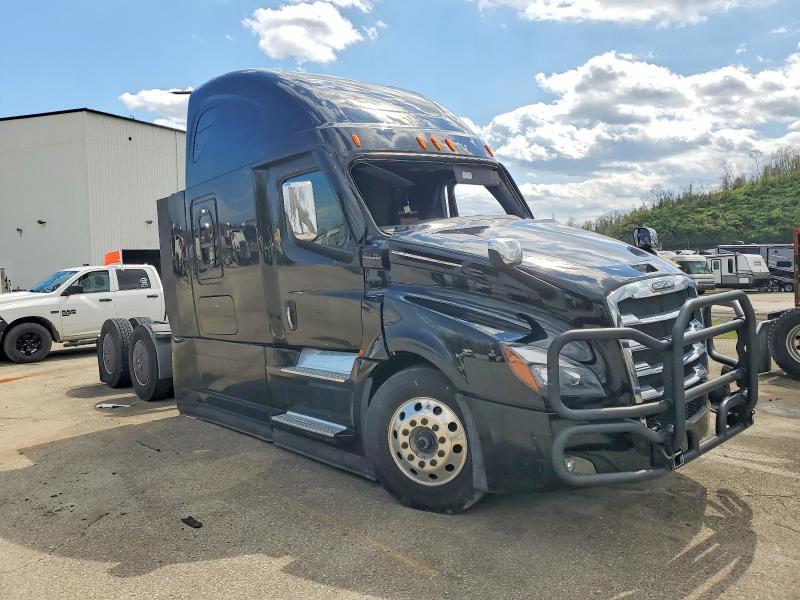 2026 Freigliner Cascadia 126