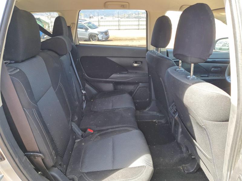 2020 Mitsubishi Outlander se