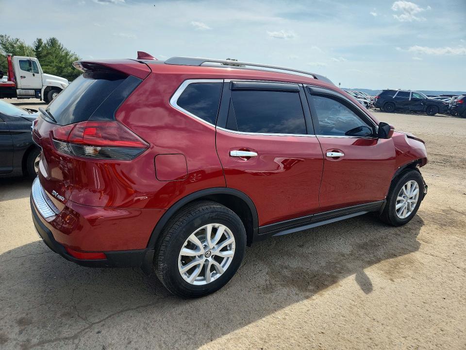 2018 Nissan Rogue sv