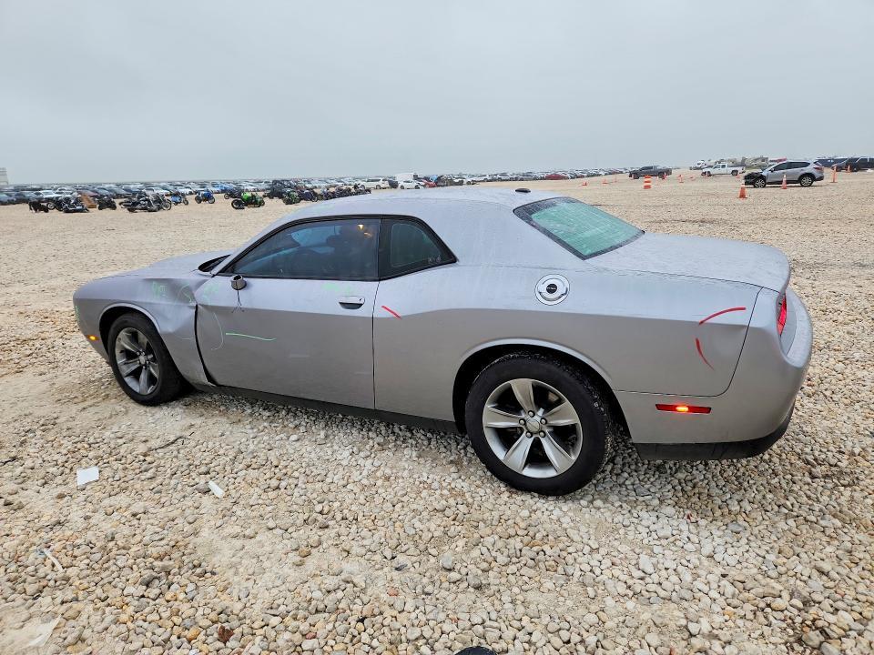 2016 Dodge Challenger sxt