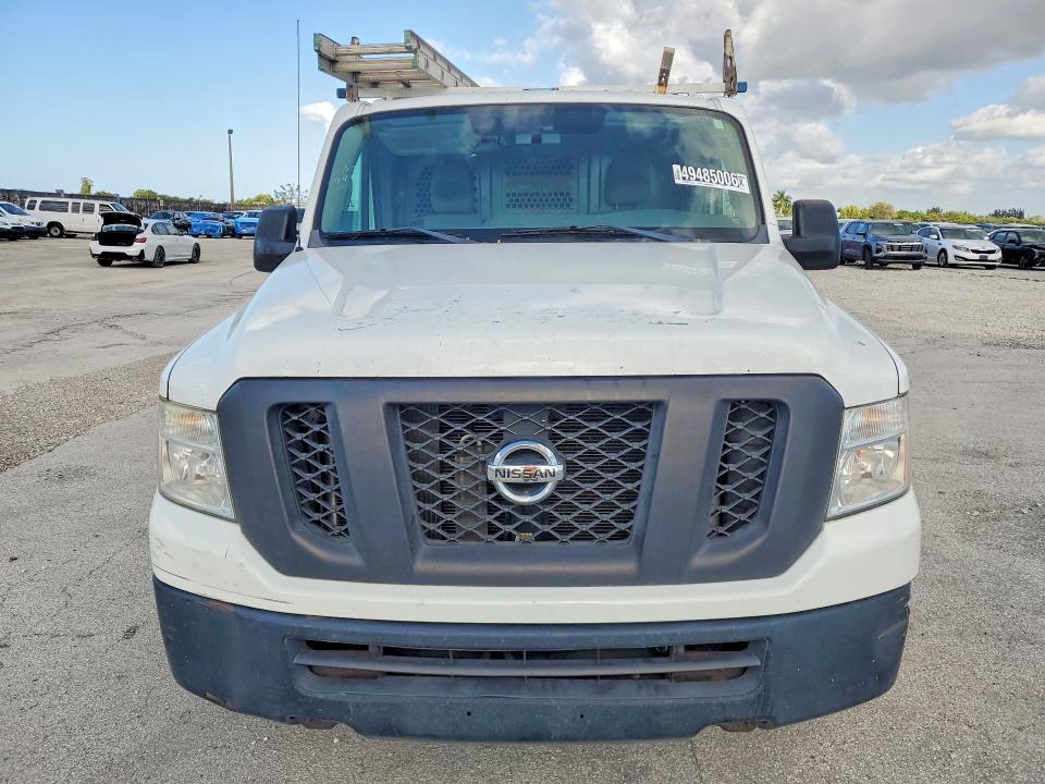2015 Nissan NV 1500 S