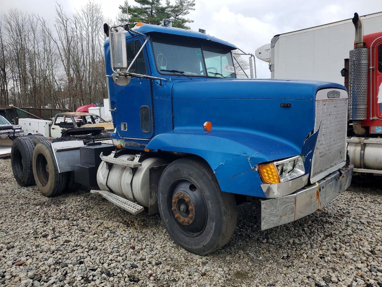 1995 Freightliner FLD120 Semi Truck
