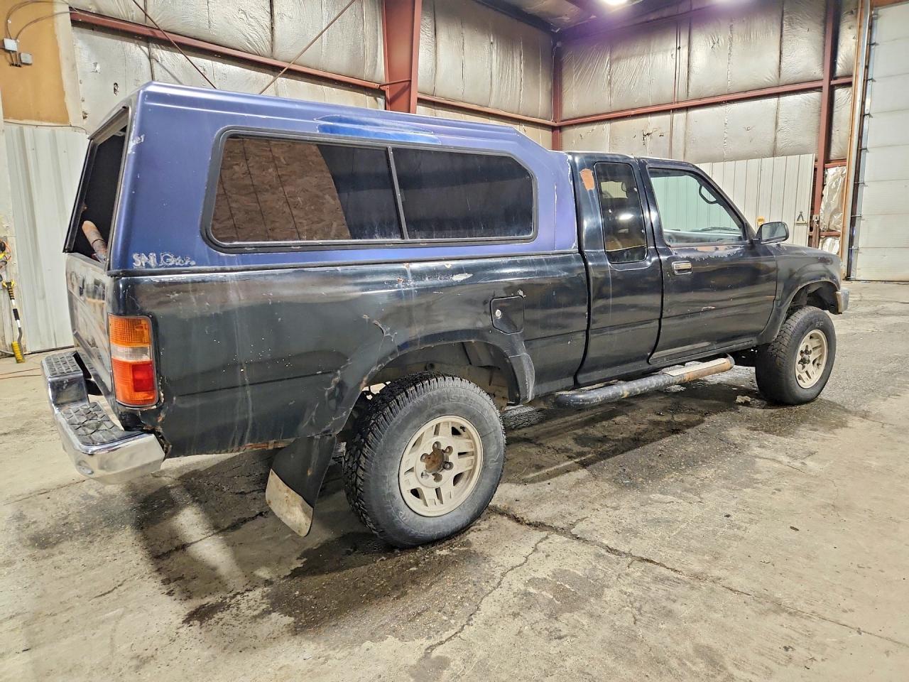 1993 Toyota XTRA/DX/SR