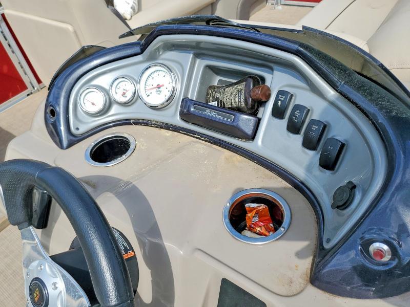 2023 Sun Tracker Party Barge 20 DLX-Boat