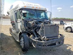 Freightliner Vehiculos salvage en venta: 2005 Freightliner Columbia 120 Semi Truck
