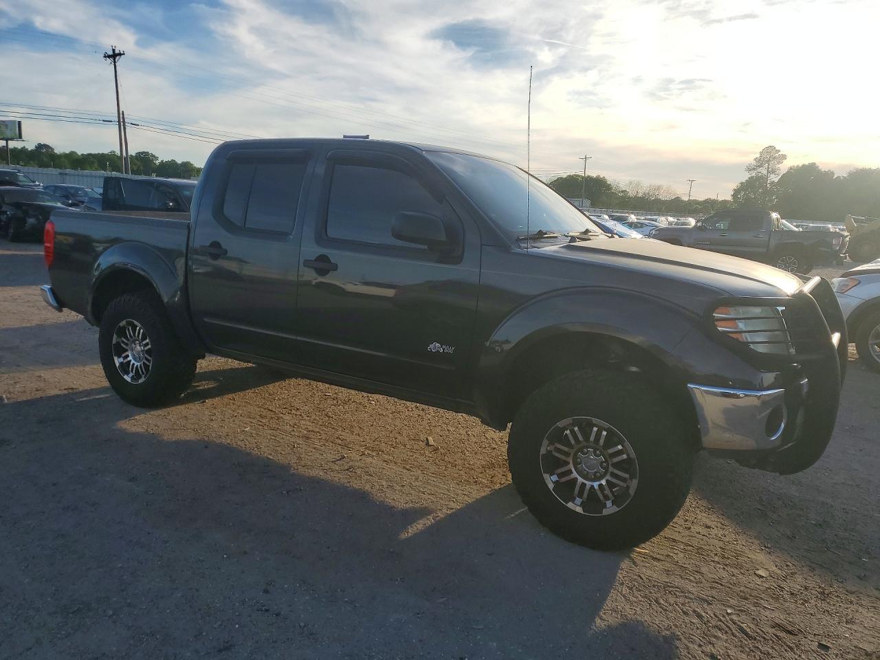 2011 Nissan Frontier S