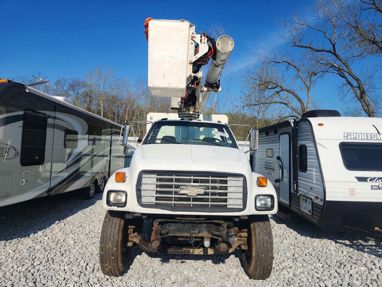 2000 Chevrolet C-SERIES C7H042