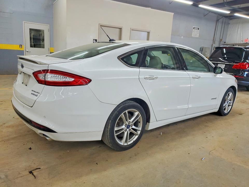 2015 Ford Fusion Titanium hev