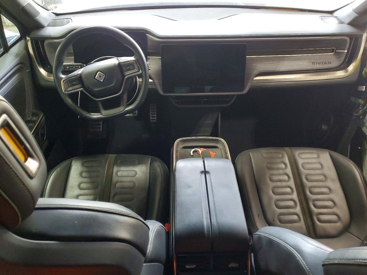 2022 Rivian R1T Adventure