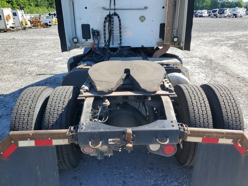 2018 Peterbilt 579 Semi Truck