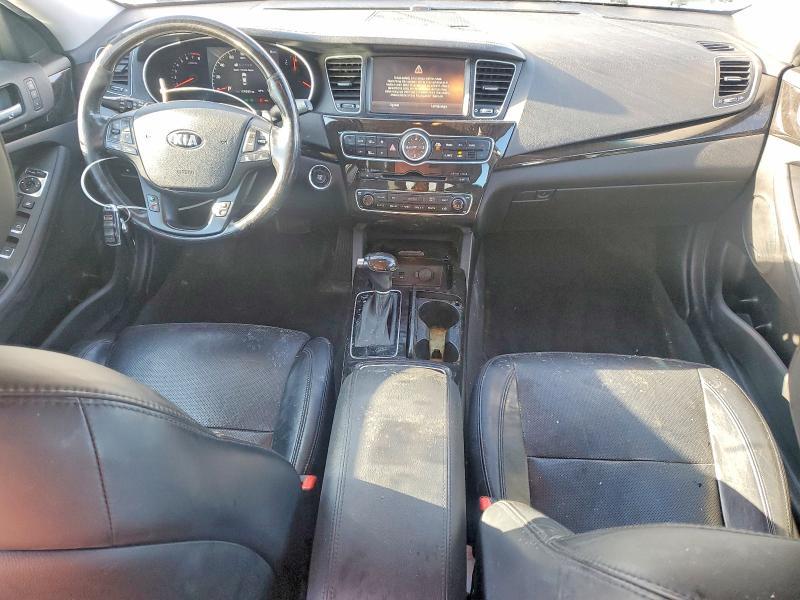 2014 KIA Cadenza Premium