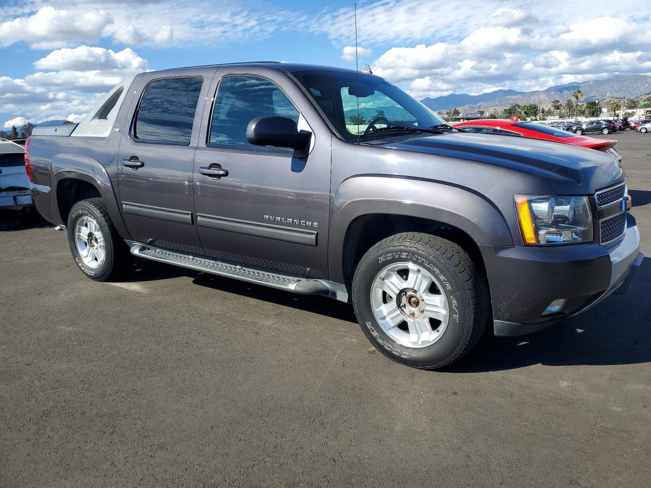 2010 Chevrolet Avalanche LT