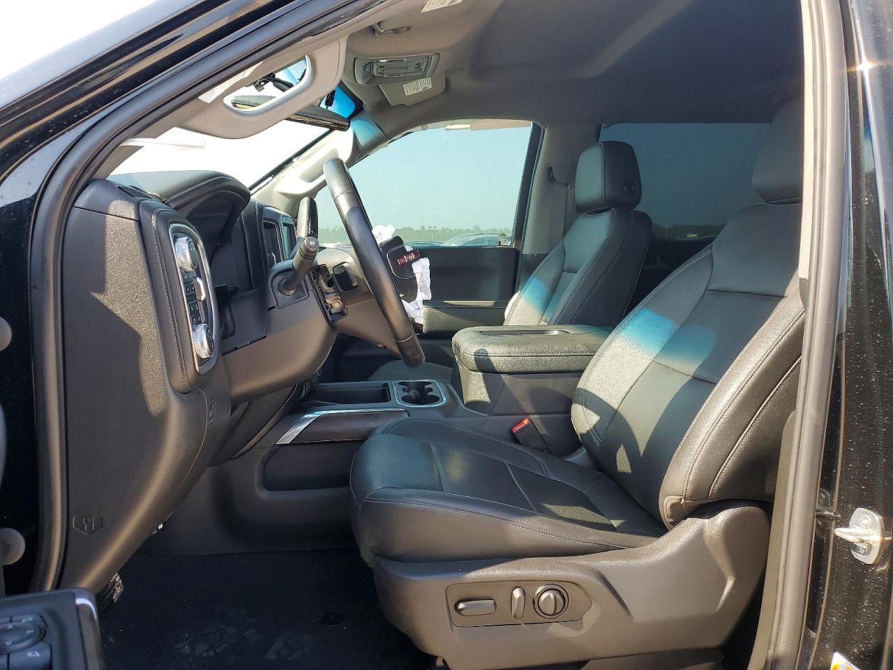 2022 GMC Sierra Limited K1500 SLT
