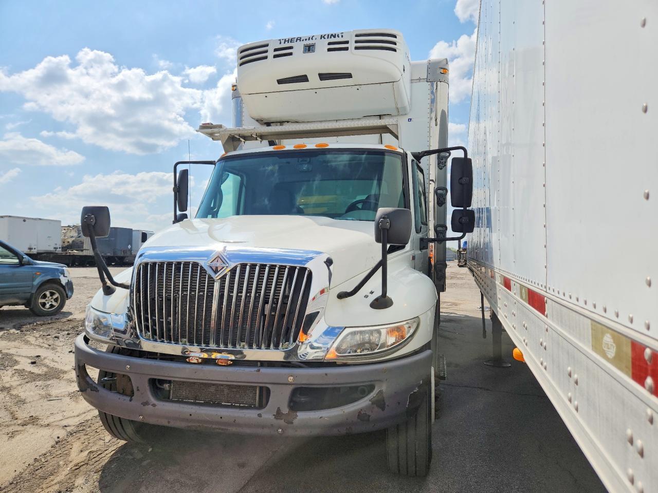 2009 International MA025 Refrigerated BOX Truck