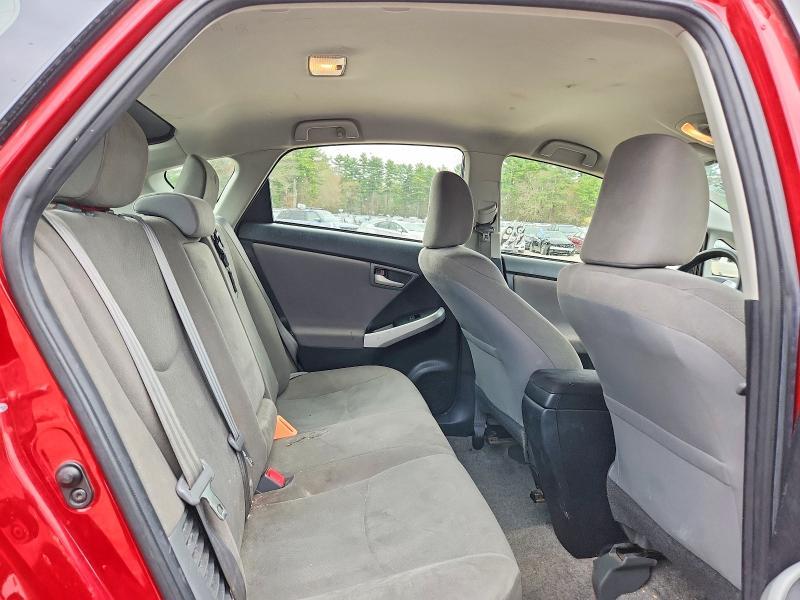 2015 Toyota Prius two