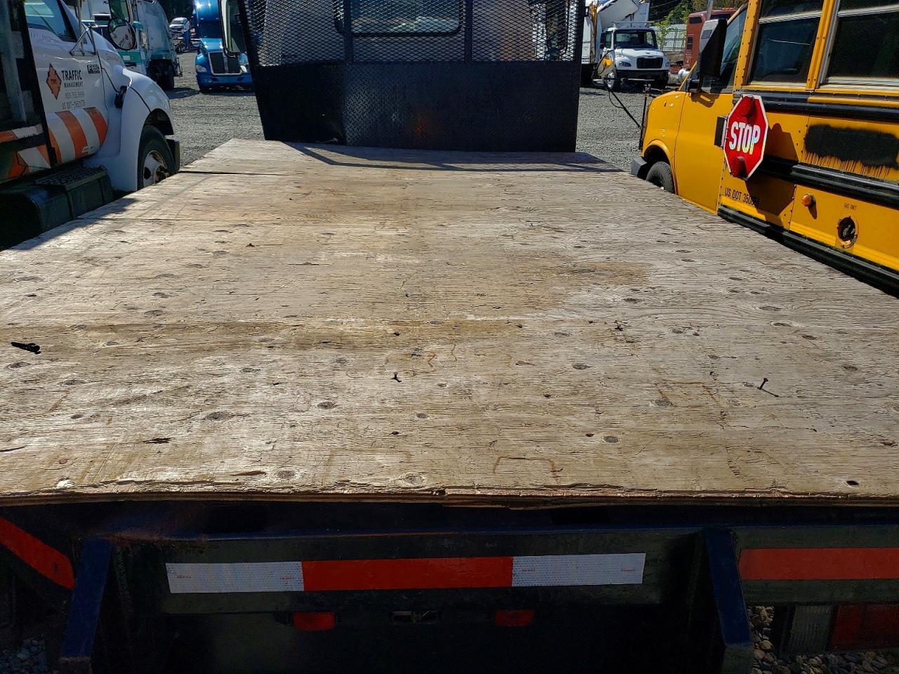 2006 Isuzu NPR