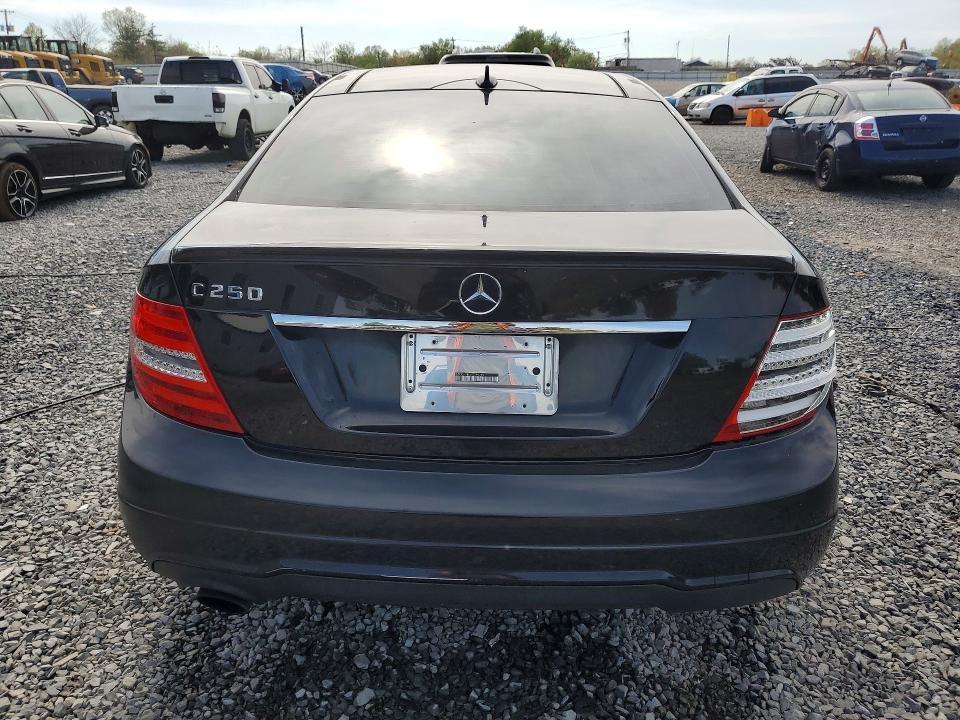 2014 Mercedes-Benz C 250