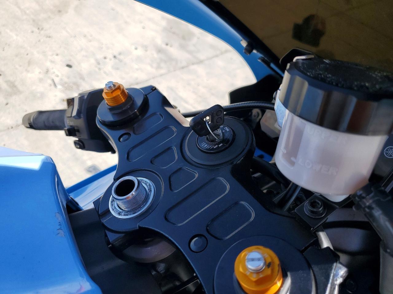 2025 Yama YZFR7