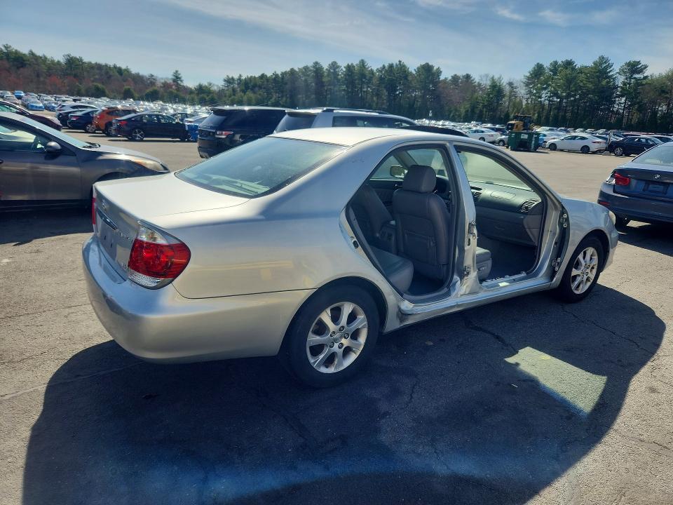 2006 Toyota Camry xle V6