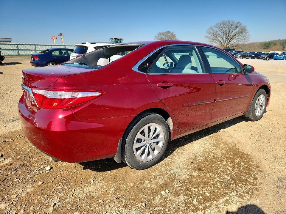 2017 Toyota Camry le