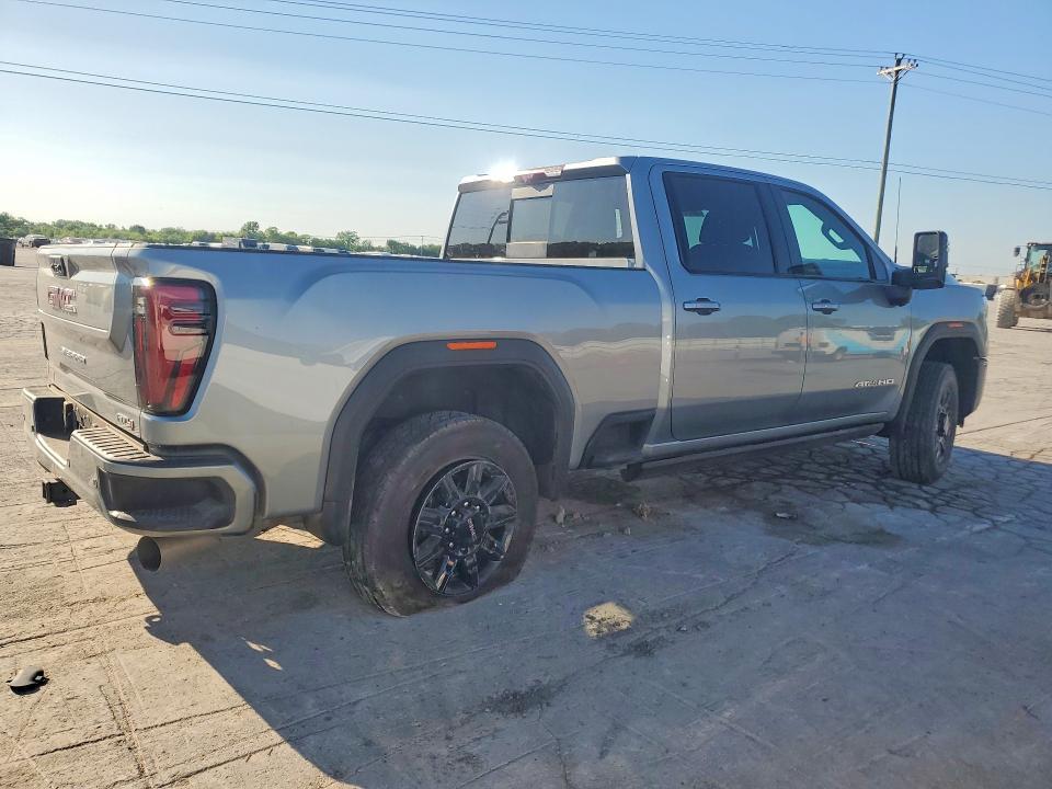 2025 GMC Sierra K2500 AT4