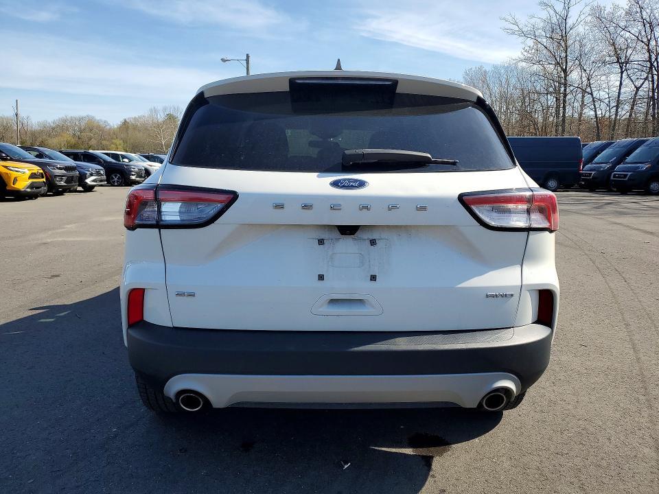 2022 Ford Escape se