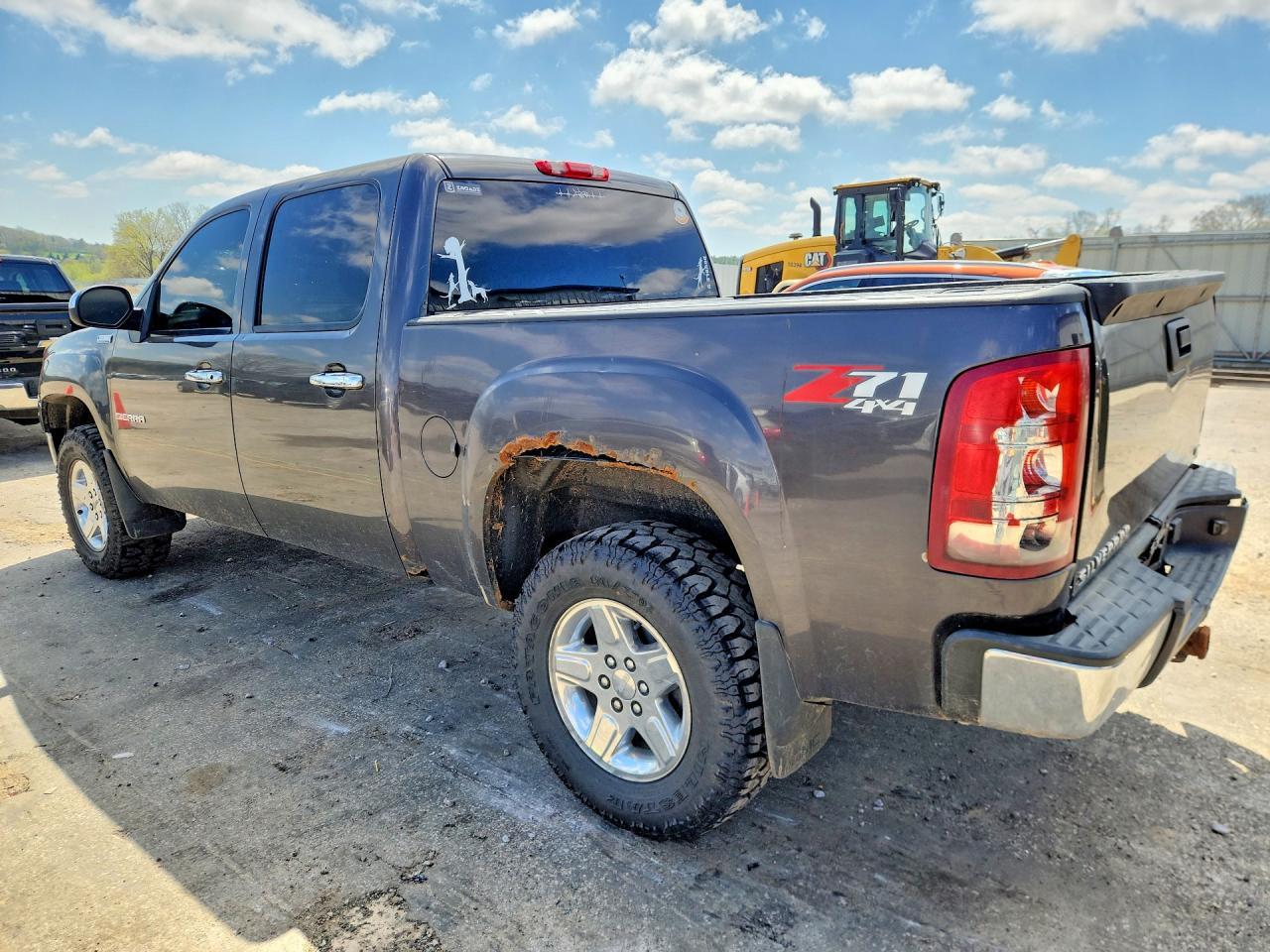 2011 GMC Sierra K1500 SLE
