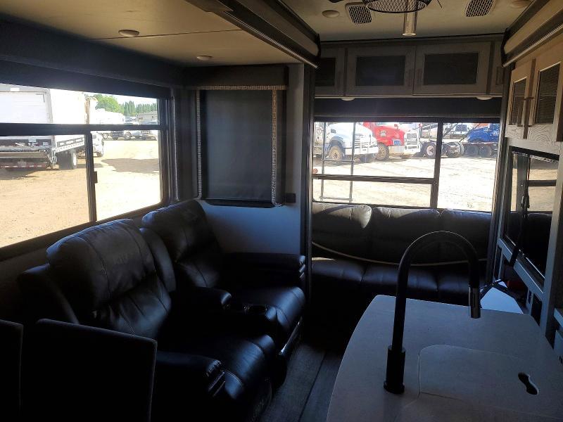 2020 Keystone 2020 Keystone Montana Camper